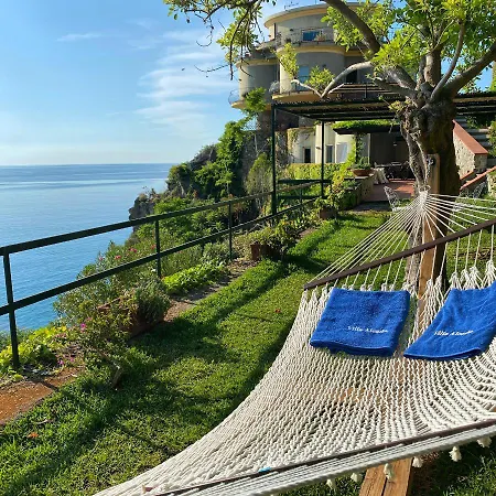 Villa Alcado *