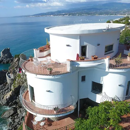 Alcado Villa Copanello