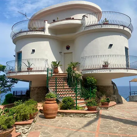 Alcado Villa Copanello